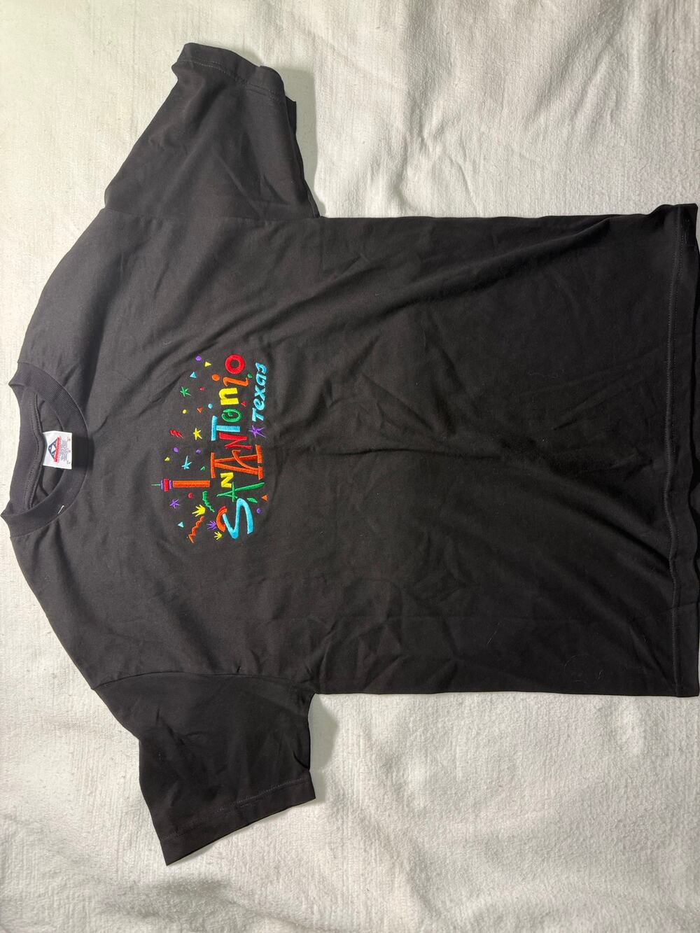 Vintage Alstyle San Antonio Texas Graphic T-Shirt (Size L)